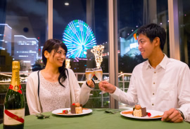 景色と食事を楽しむ